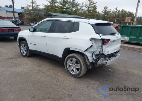2022 Jeep Compass Latitude 4X4 from USA, damaged, VIN 3C4NJDBBXNT199982